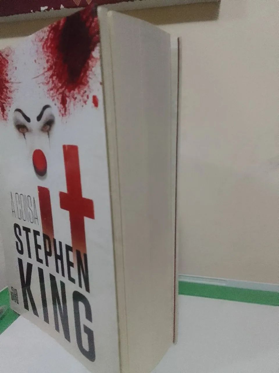 Livro Tema It a Coisa. - Foto 2