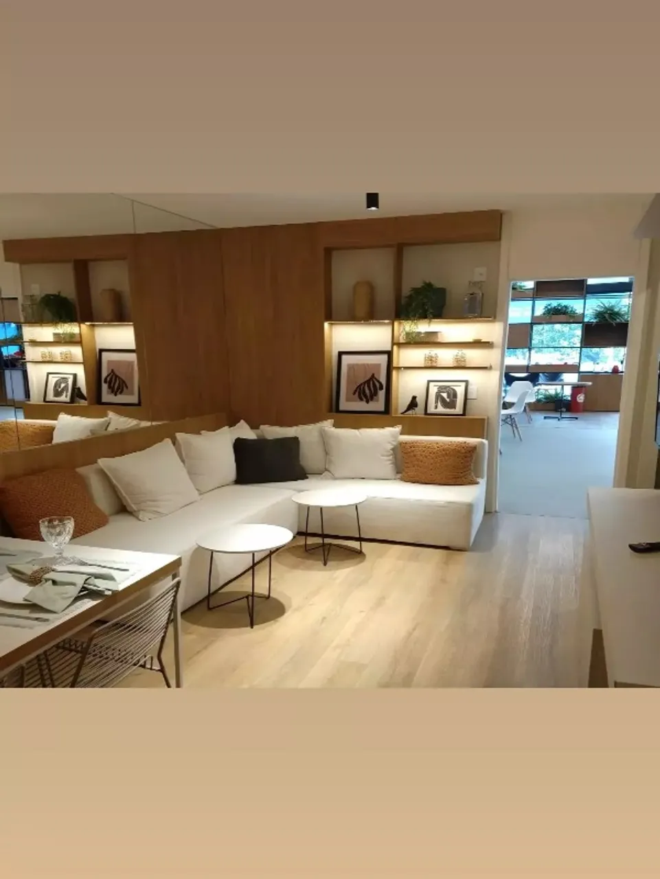 Apartamento à venda em Petrópolis-RJ, Bingen: 2 quartos, 1 suíte, 2 salas, 2 banheiros, 1 