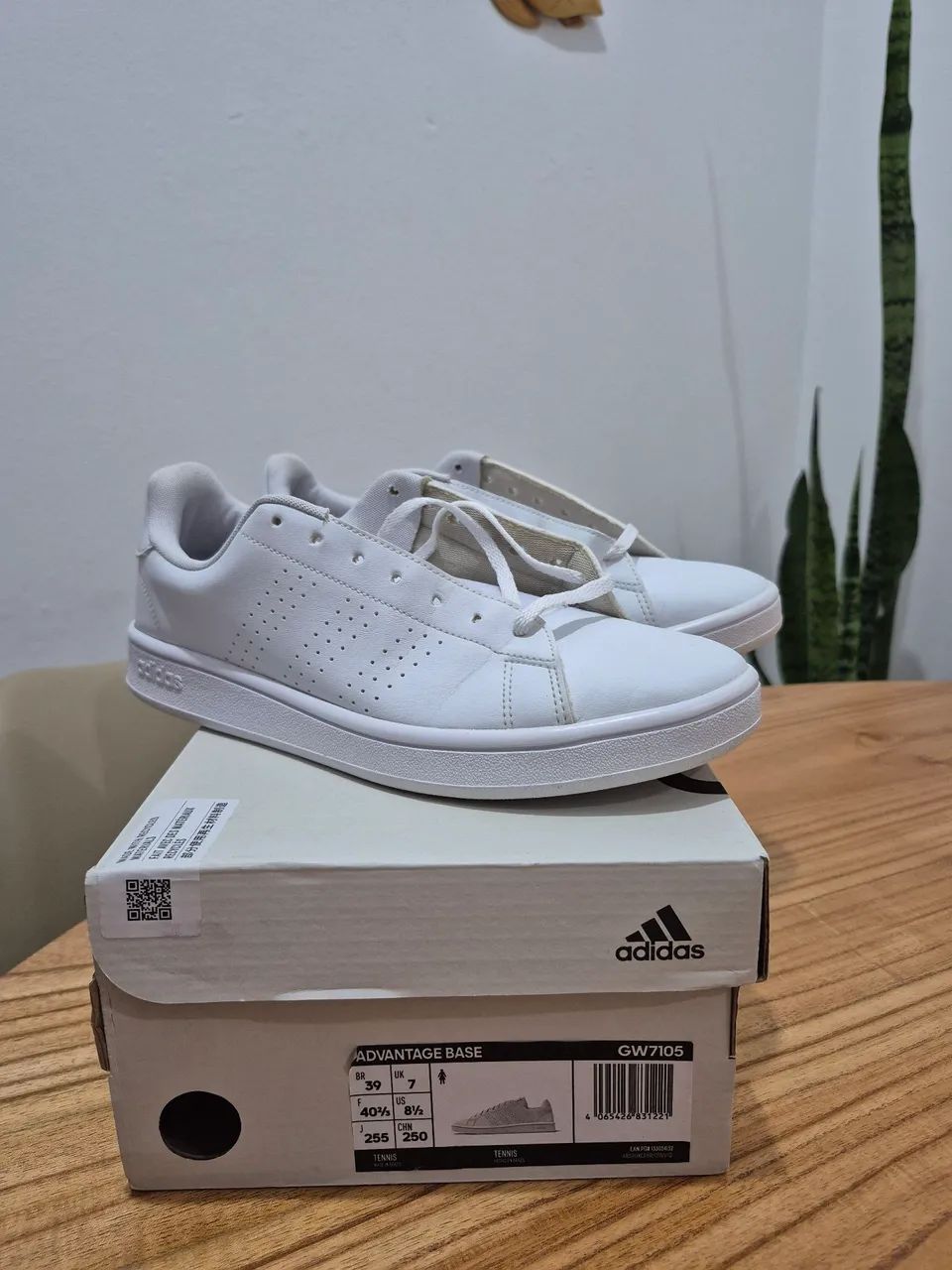 Tênis original adidas advantage tam 39