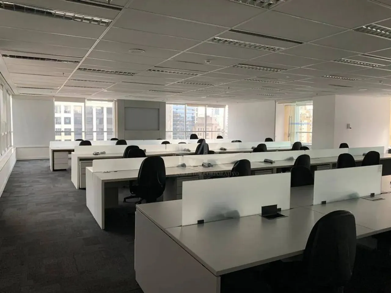 SALA MOBILIADA VILA OLIMPIA