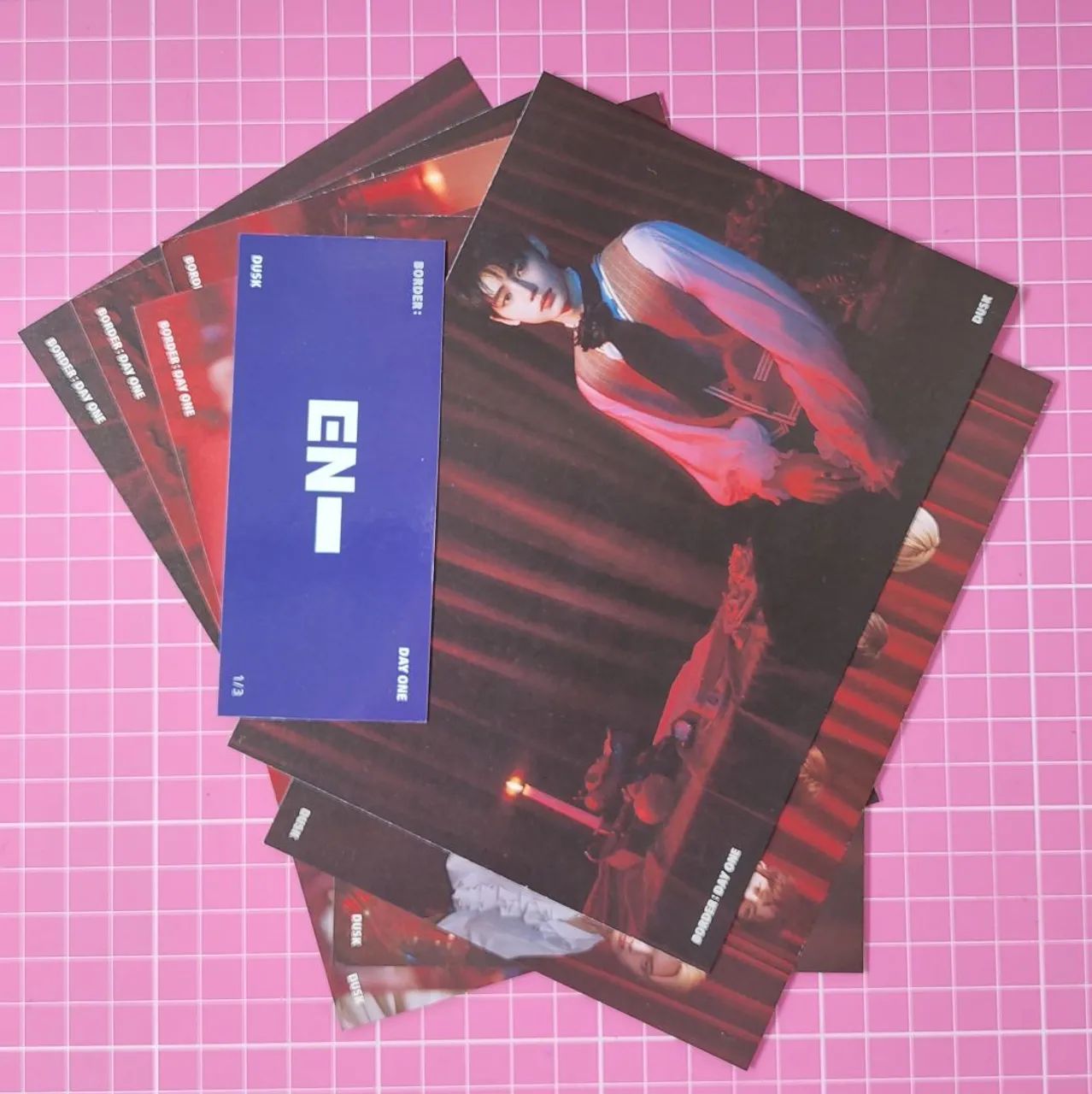 ENHYPEN - BORDER: DAY ONE - DUSK - Foto 4