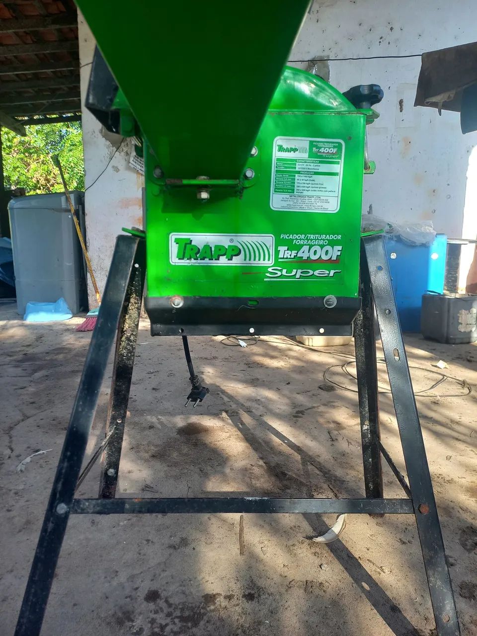 Triturador de Forragem Trapp TRF 400F Super