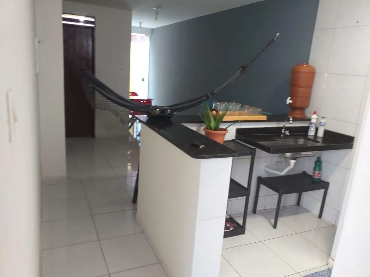 Alugar 1 quarto mobiliado com área privativa no Bessa 