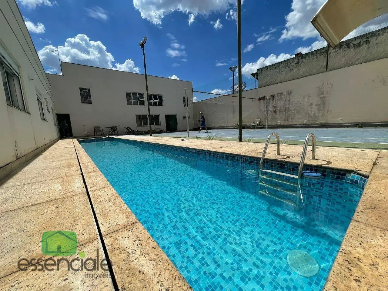 ALUGO - Casa 3 quartos sendo 2 Suítes com Piscina, Sauna e Espaço Gourmet  Jardim Riacho - Foto 2