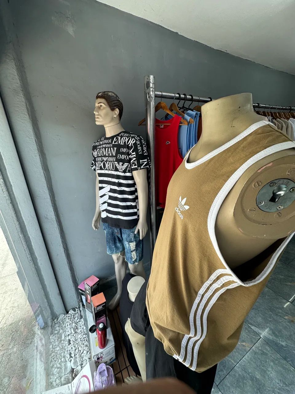 Vendo itens loja de roupa completa  - Foto 5