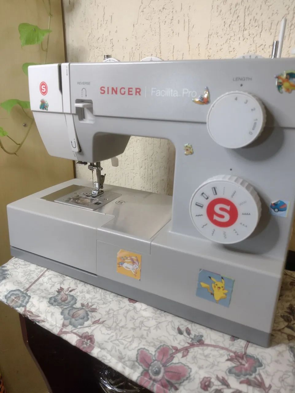  Maquina de costura Singer facilita pro 4411 