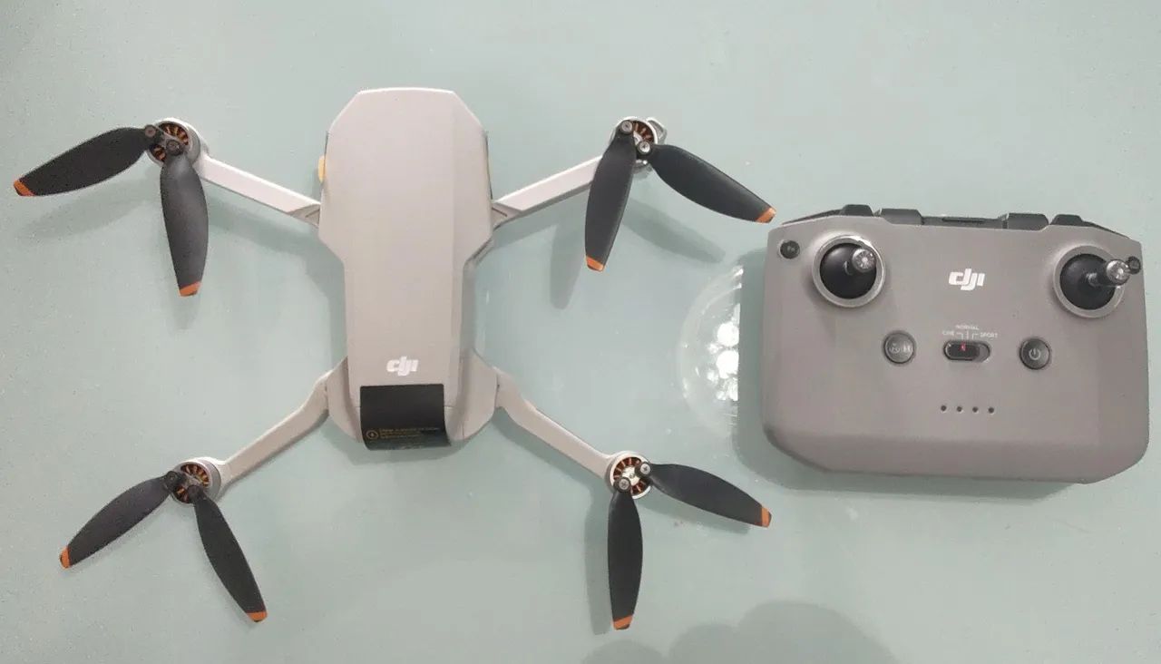 DRONE DJI MINI 2 COMBO FLY MORE - Foto 2