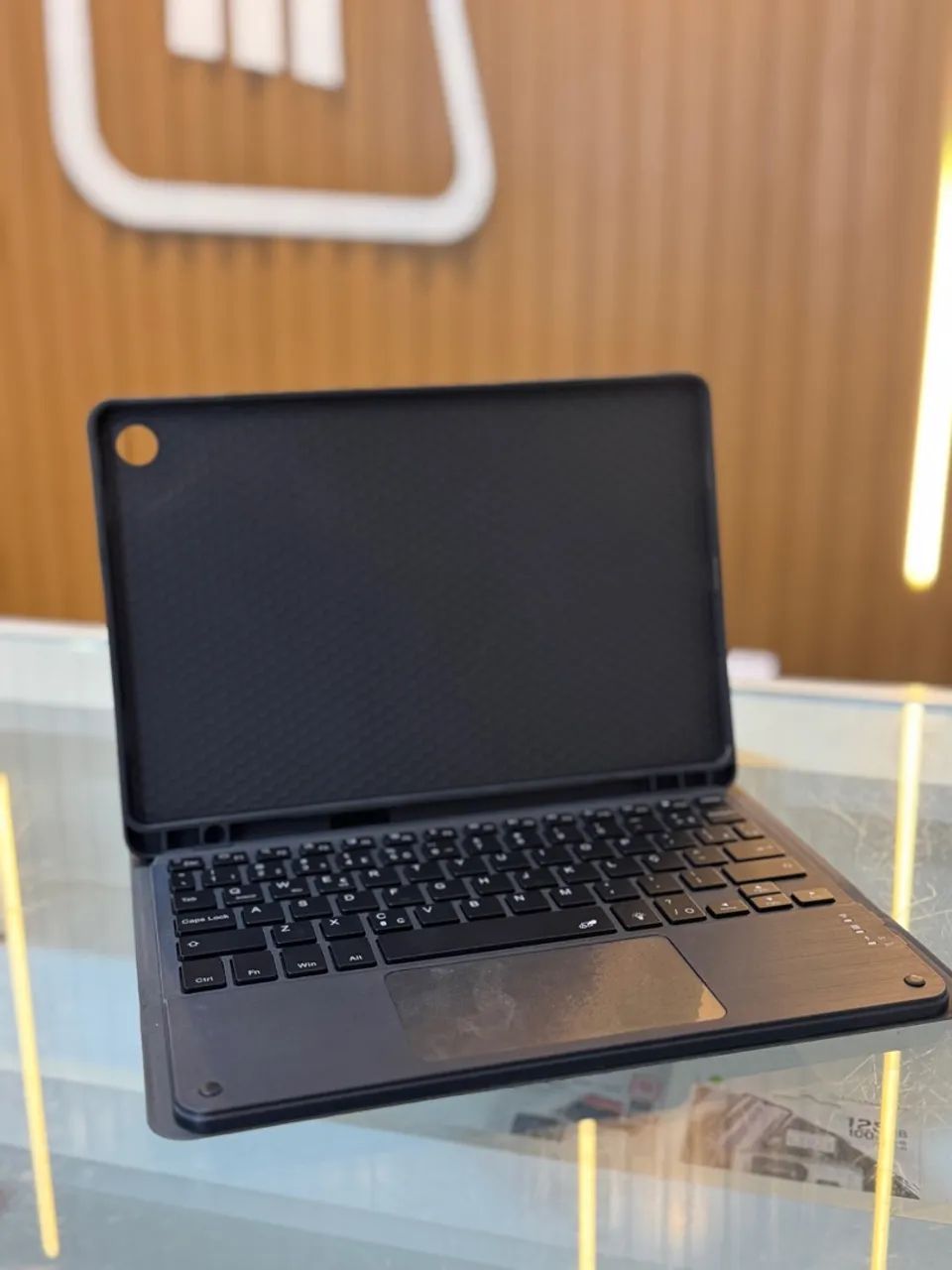 Capa Tablet A9+ Courinho c/ Teclado Bluetooth e Mouse - Foto 4