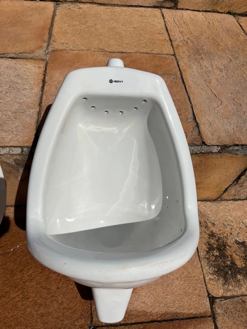 Mictorio de cerâmica HERVY