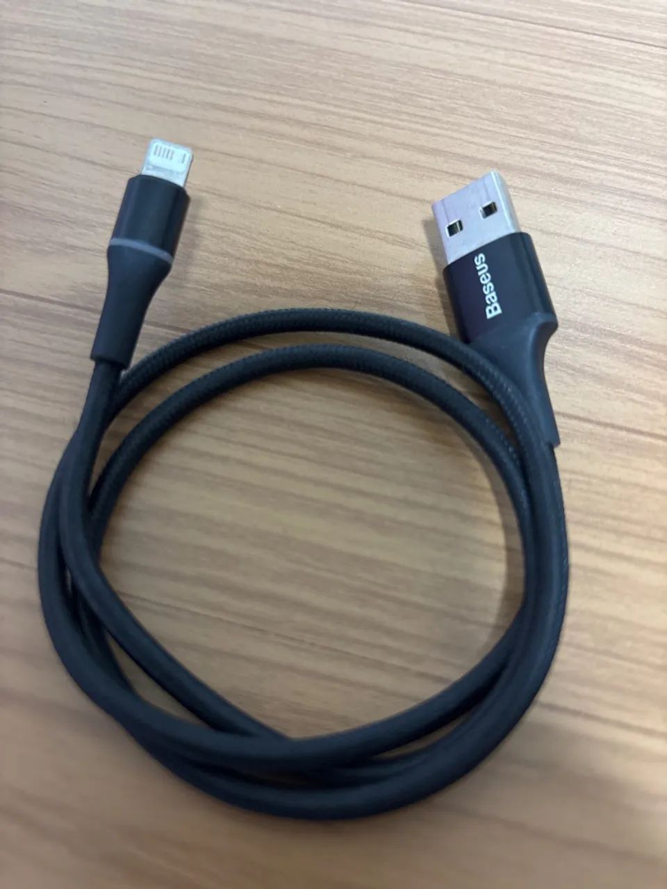 Cabo USB e Lightning Baseus 