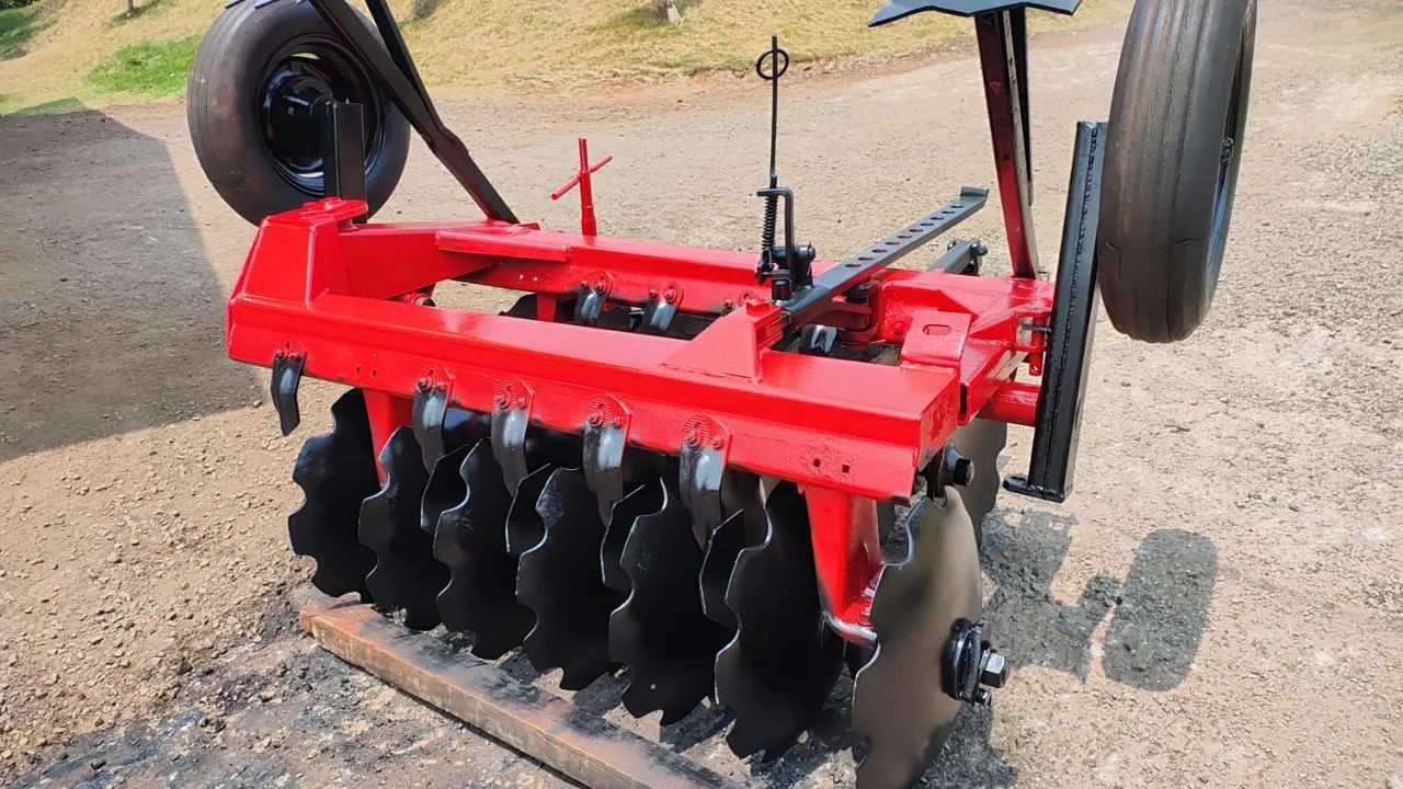 Grade Aradora Roma 14 discos com Transporte