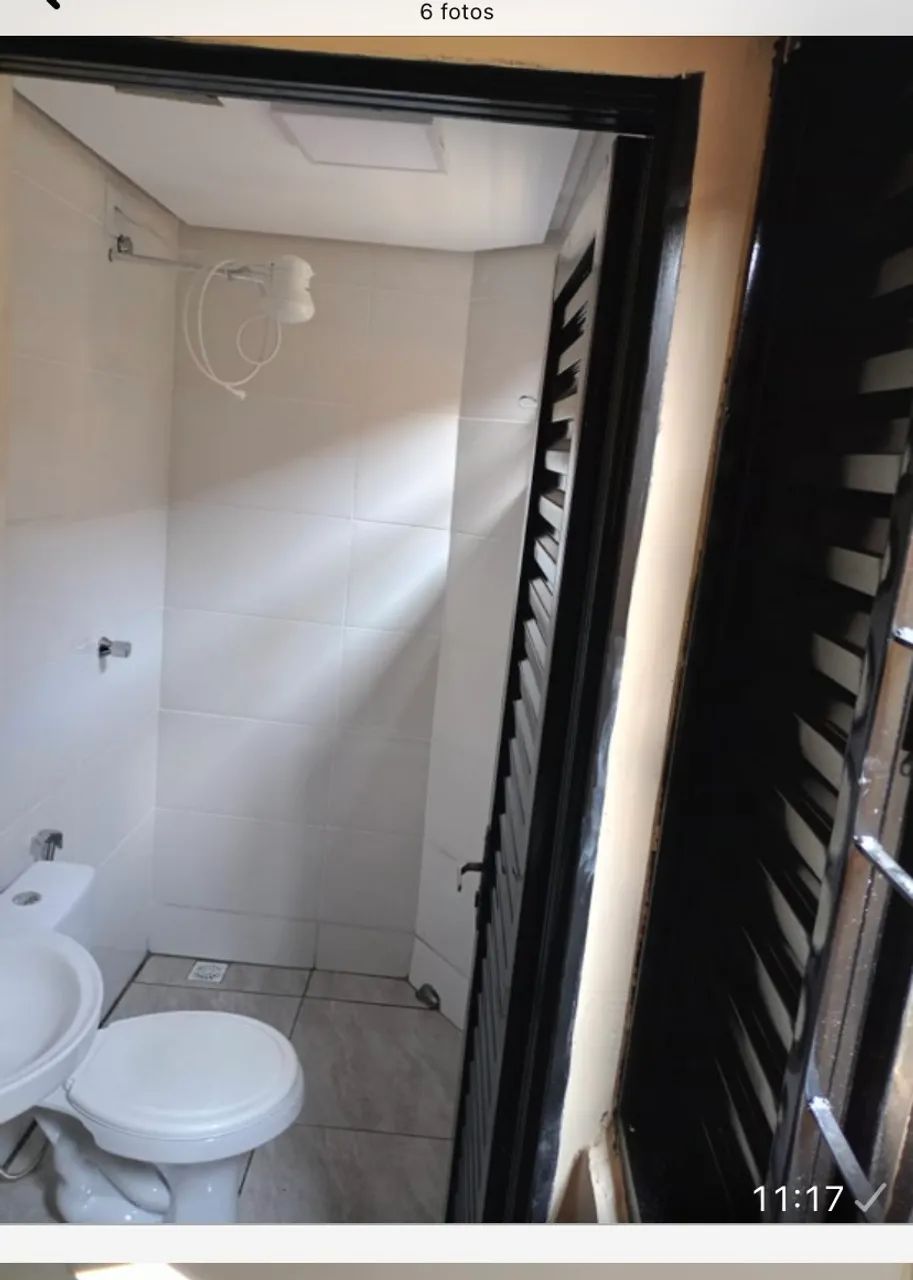 Apartamento um quarto centro luziania - Foto 2