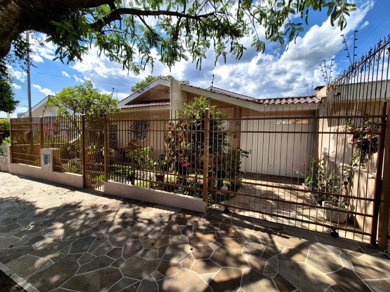 Casa à venda no Patronato, Santa Maria