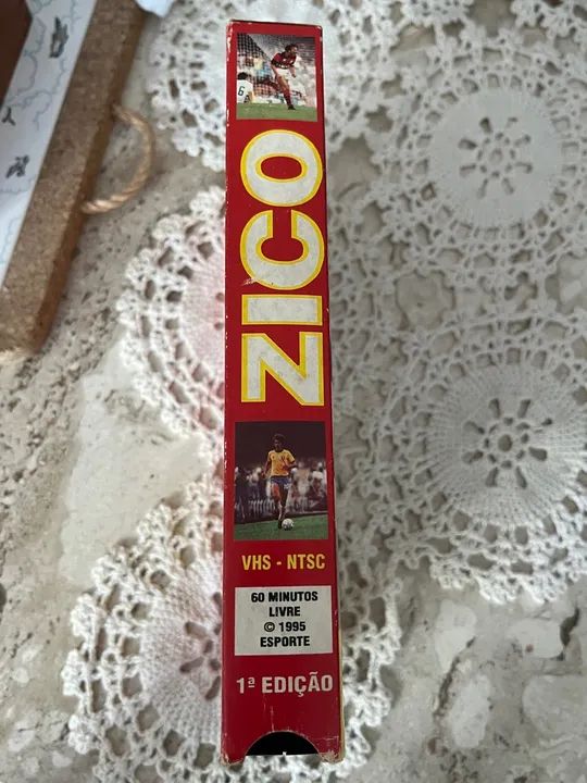 Fita VHS Zico Flamengo - Os Mais Belos Gols - Item raro de colecionador - Foto 4