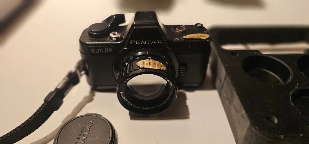 Câmera Analógica Pentax Auto 110 - kit completo - Foto 4