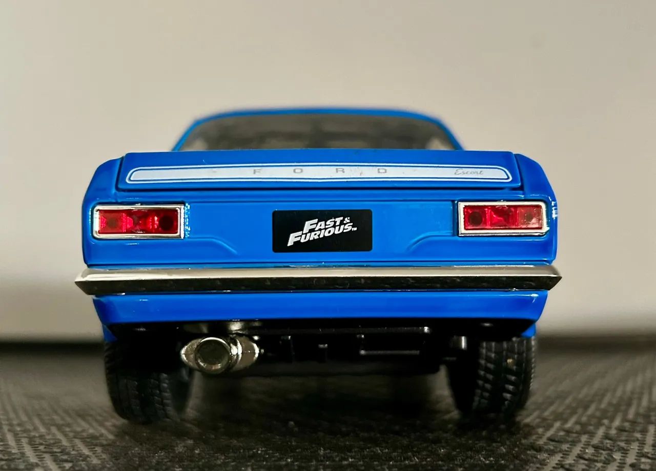 Miniatura Ford Escort RS 2000 de Brian O'Conner, do filme "Velozes e Furiosos" - Foto 5