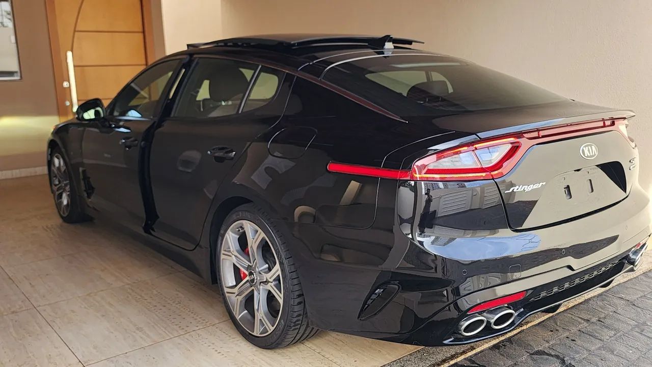 Kia Stinger GT, 3.3 V6 370cv Bi-turbo Launch Edition by Fittipaldi. - Foto 8