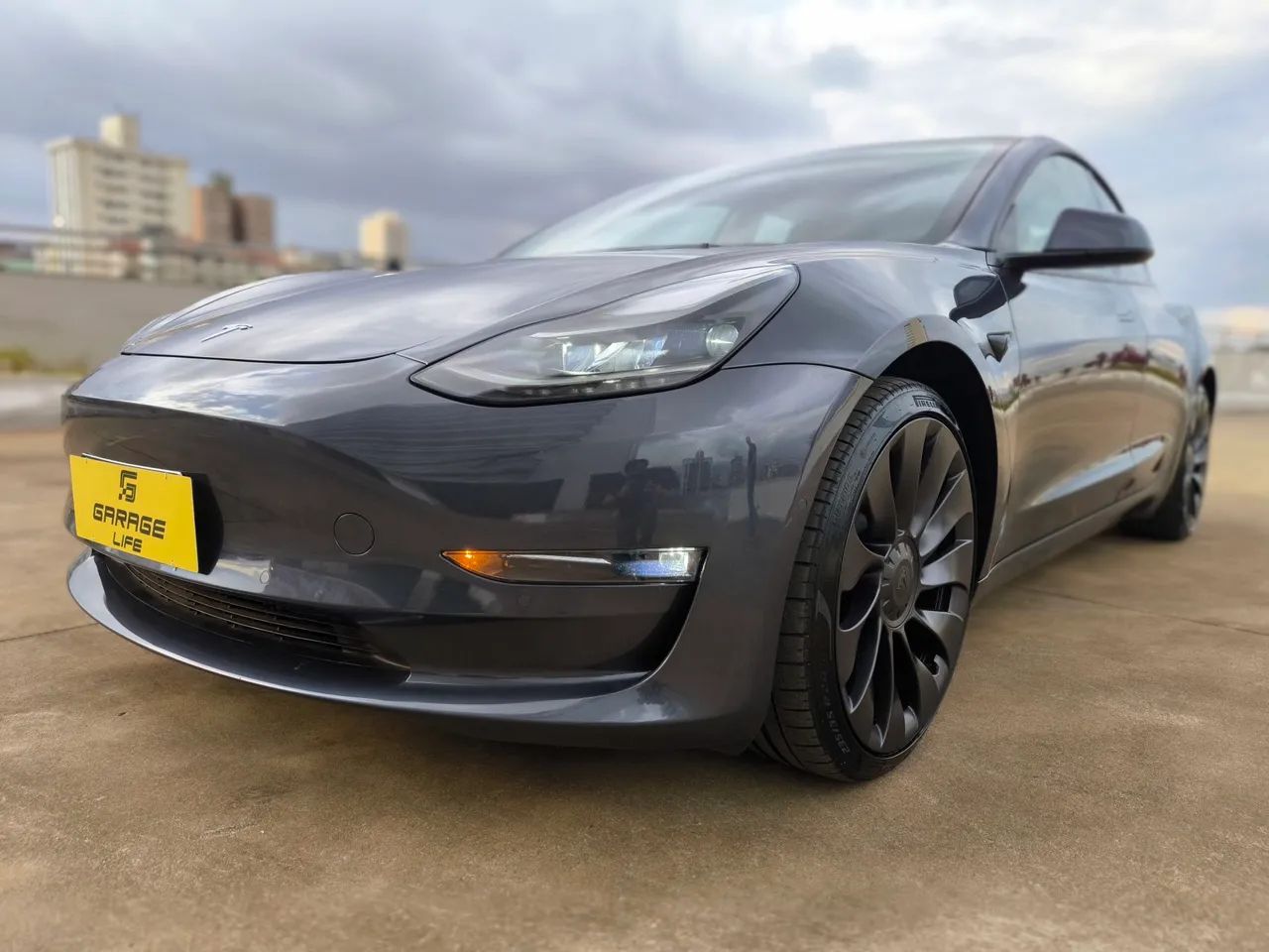 Tesla Model 3 Elétrico AWD Performance, foto 16 de 20