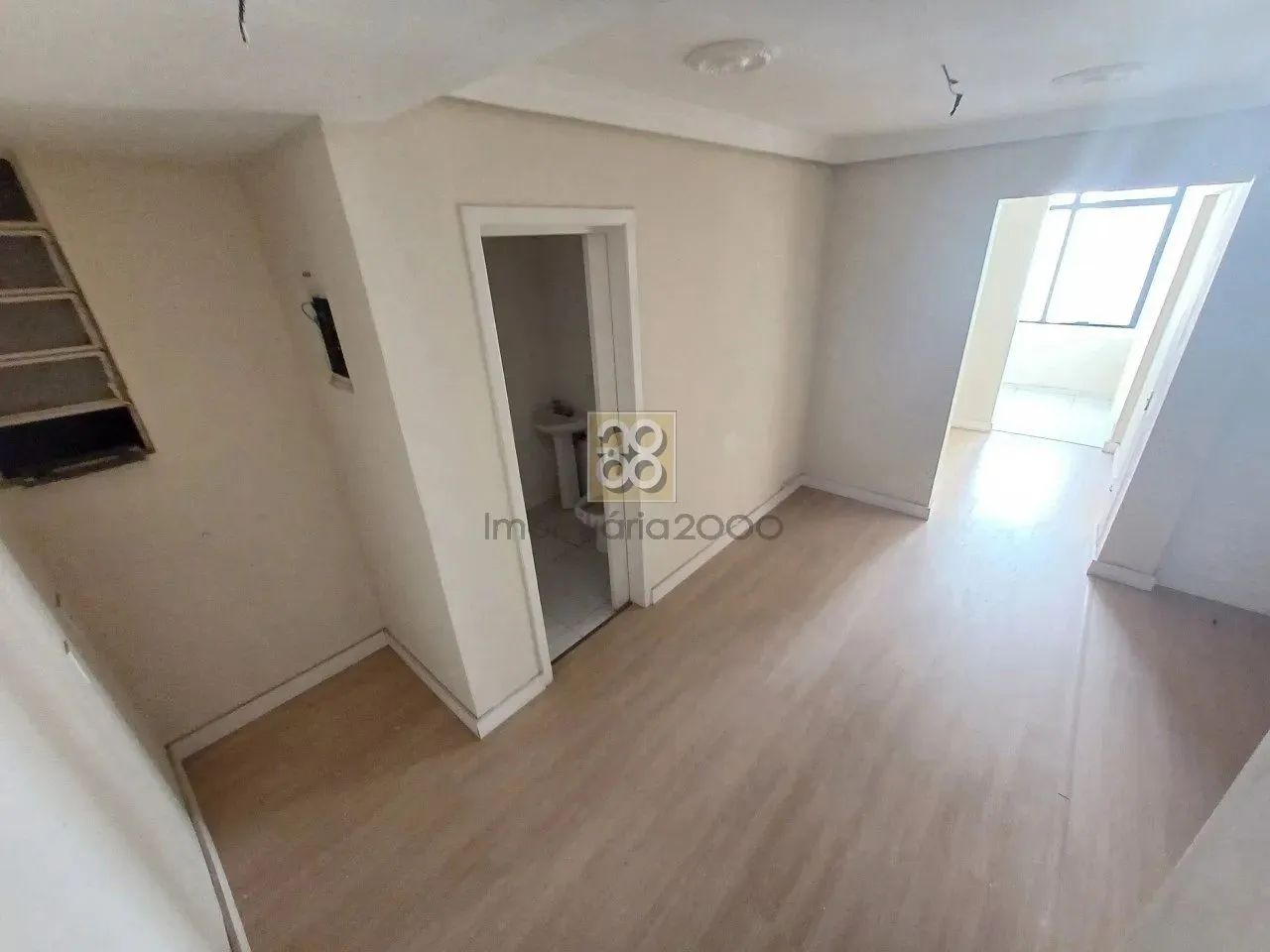 Conjunto Comercial - R Barao do Rio Branco, 63 - Centro - Curitiba - PR - Foto 5