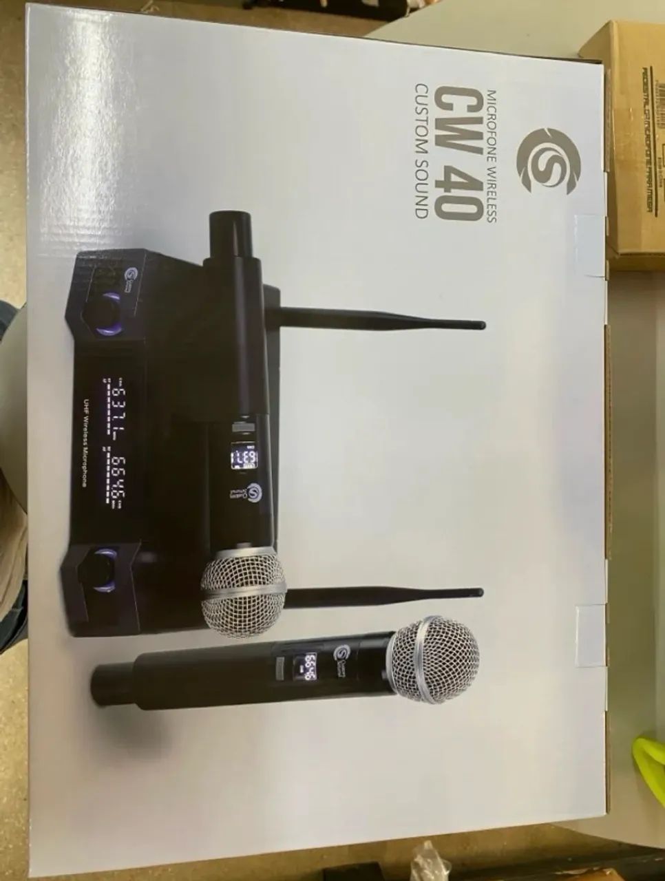 Microfone Sem Fio Duplo Custom Sound Cw 40 Preto