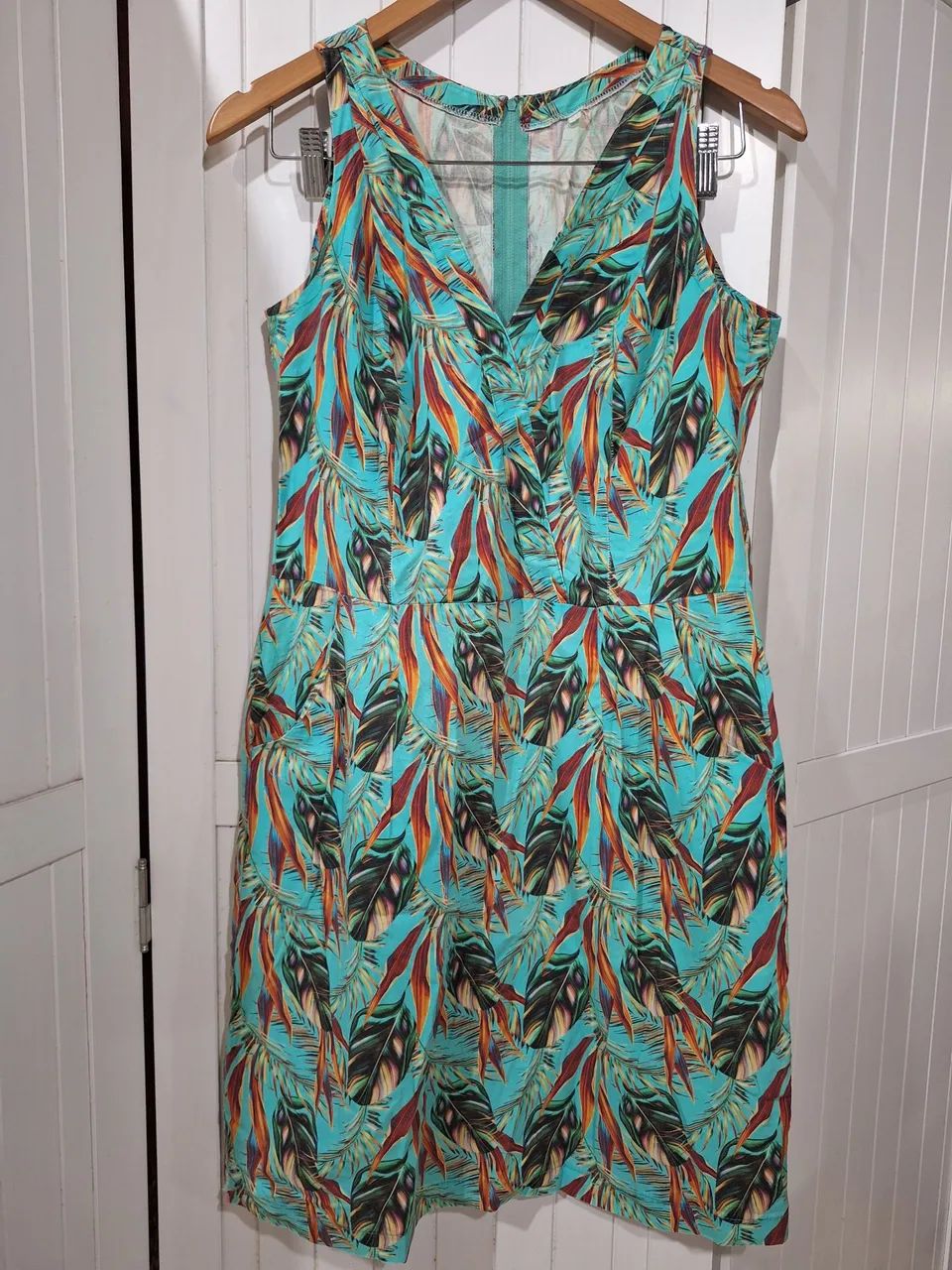 Vestido casual folhas 