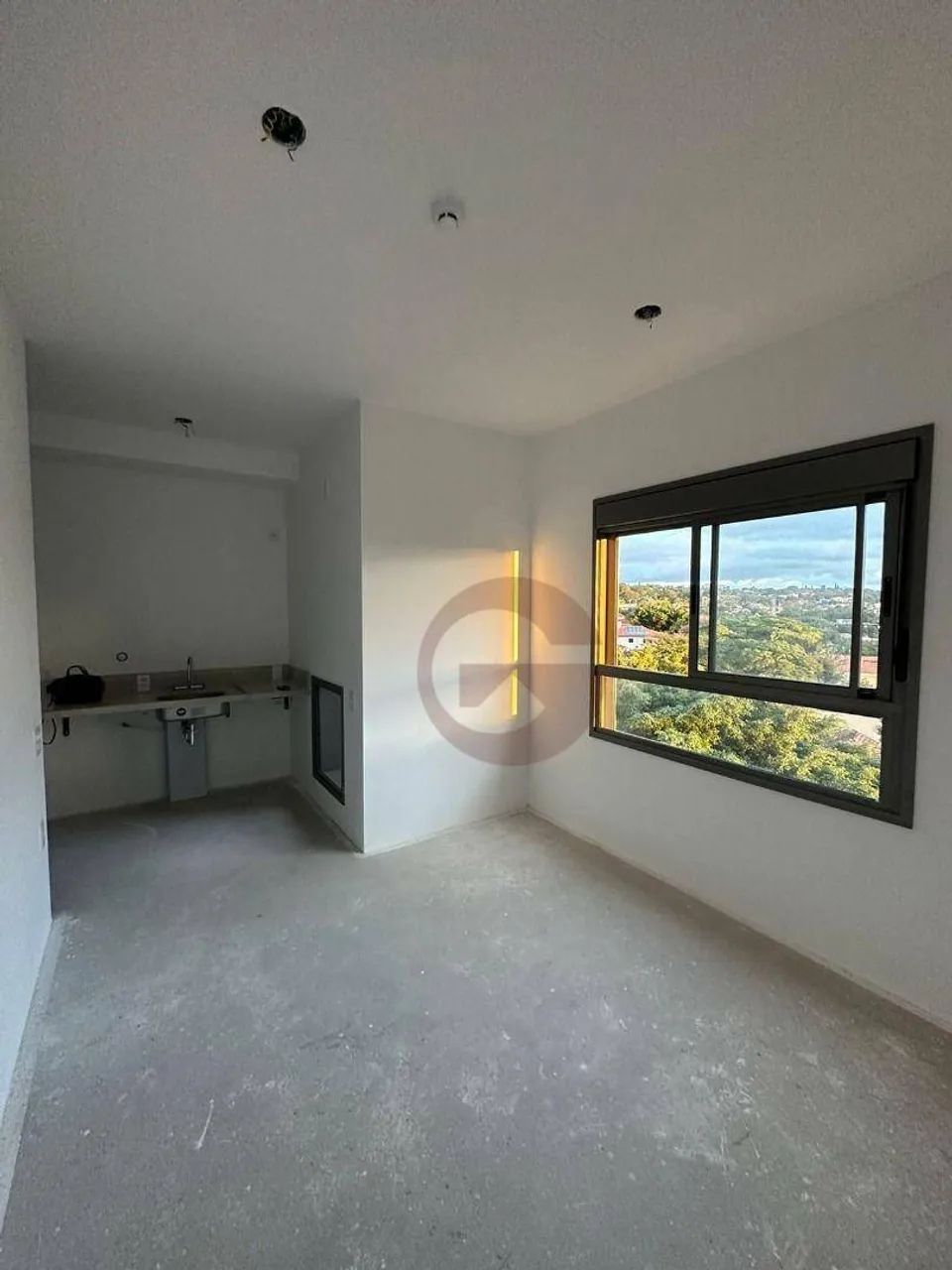 Studio - Excelente localização - Próximo Metrô - NOVO