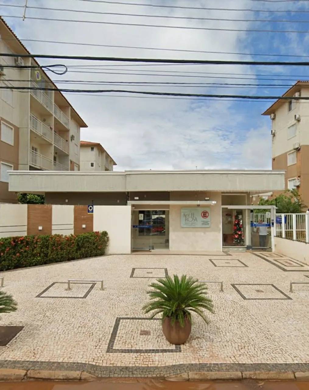 Apt. no Condomínio Noel Rosa 806 Sul - 3/4