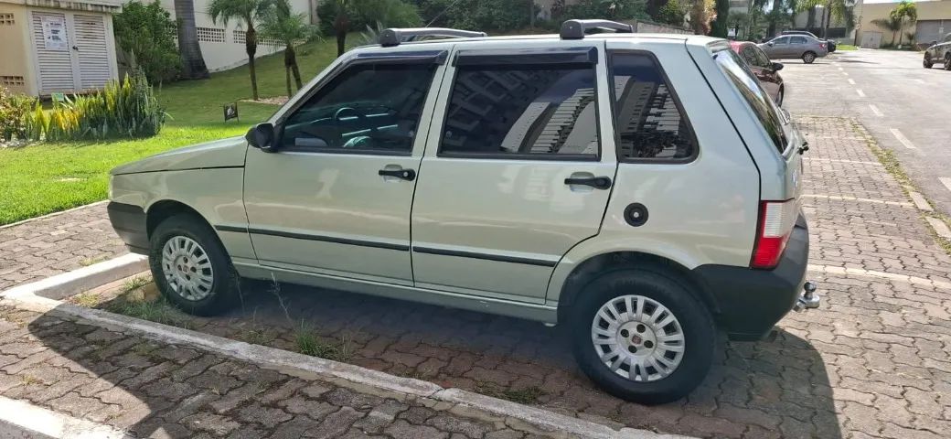 Uno Mille Fire Flex 2008 4 portas bem conservado (relíquia)