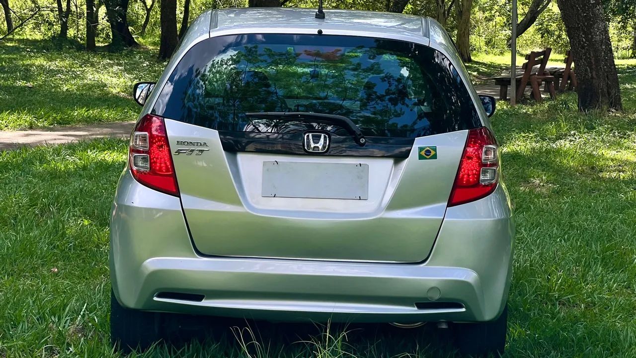 HONDA FIT 2014 1.5 FLEX AUTOMÁTICO - 78.830 KM  - Foto 5