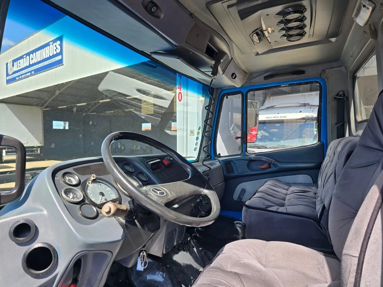 MERCEDES-BENZ MB 1620 ANO 2003 TRUCK CARROCERIA ALEMÃO CAMINHÕES ITAPETININGA  - Foto 16