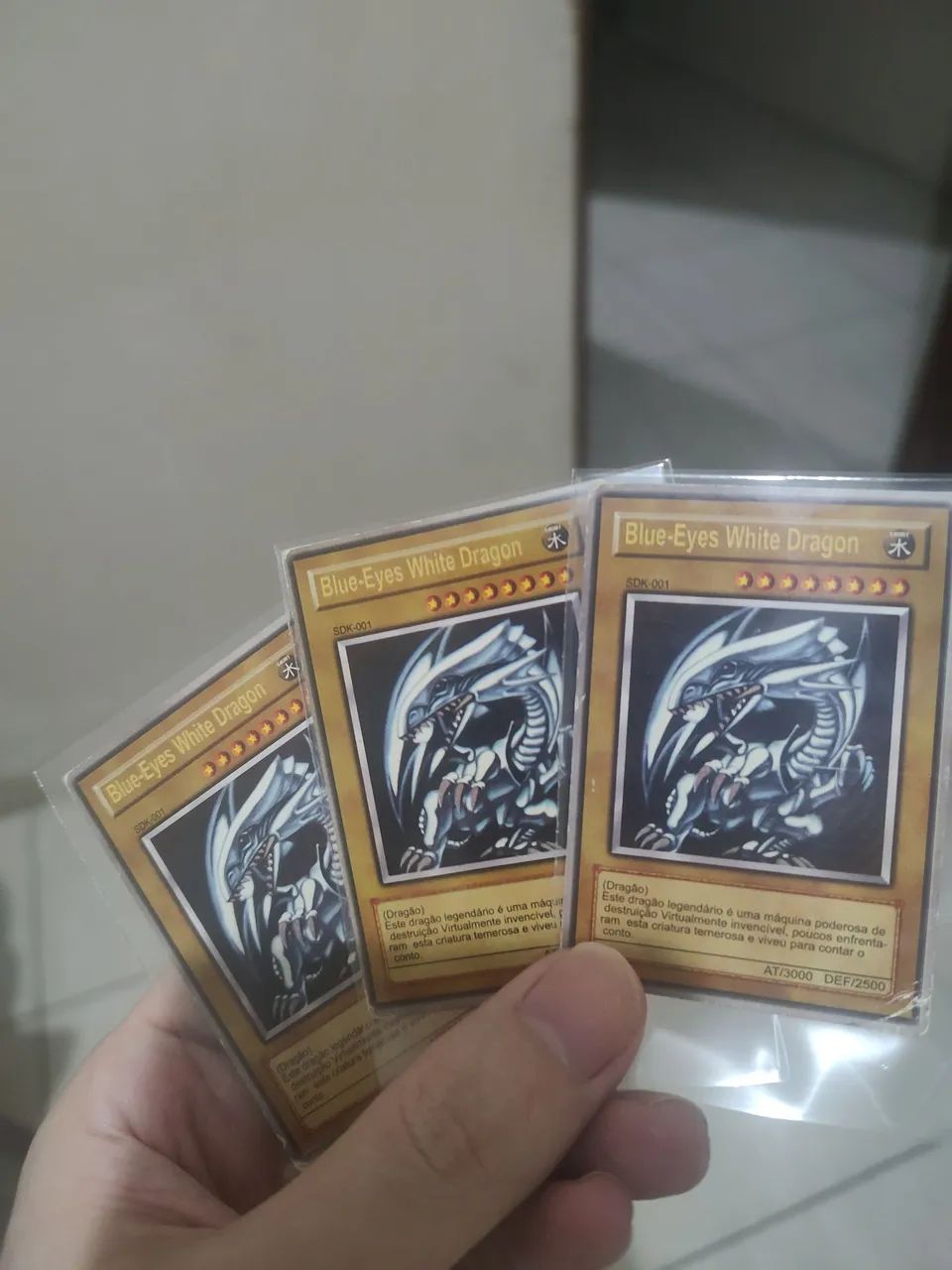 Mini cartas Yu gi oh - Blue Eyes White Dragon - Foto 3