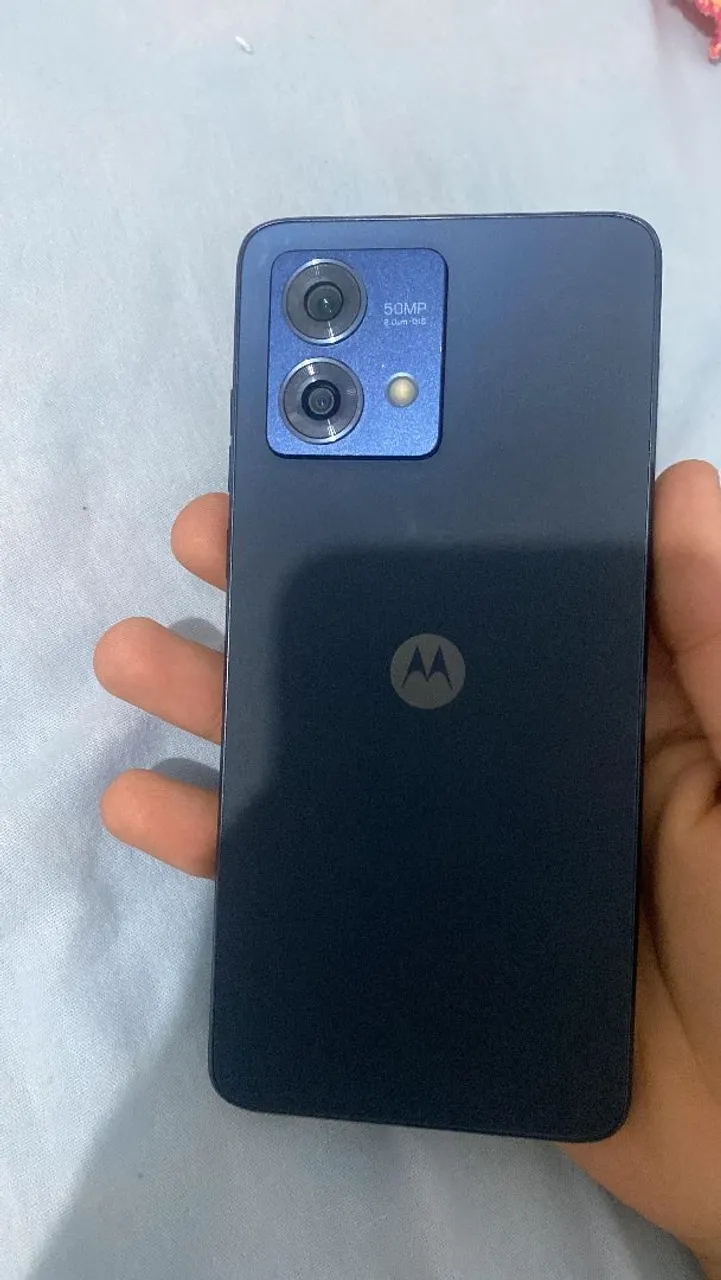 Moto g84 5g zero de 256Gg e 8RAM !!!!