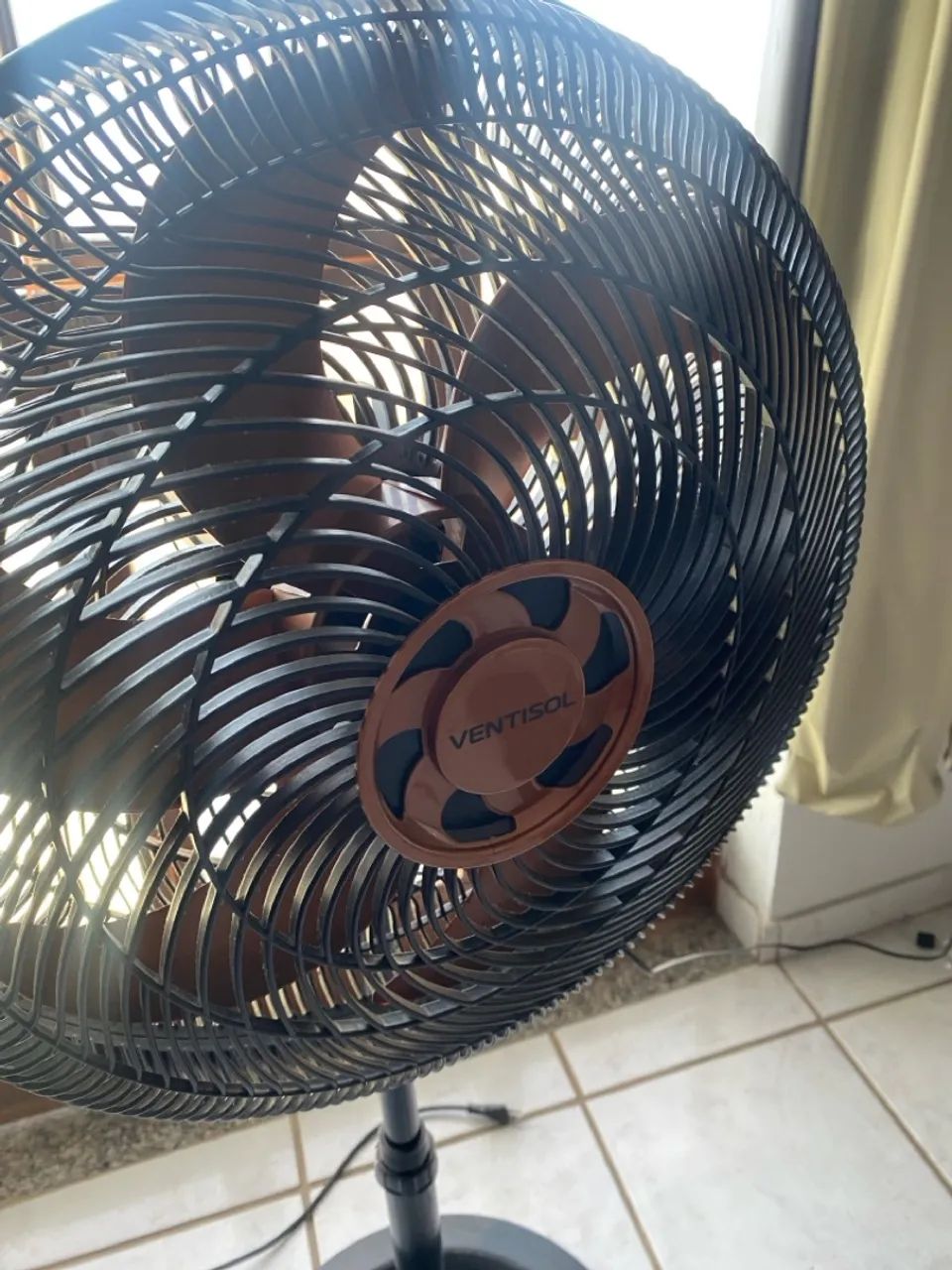 Ventilador de Pé - Foto 2