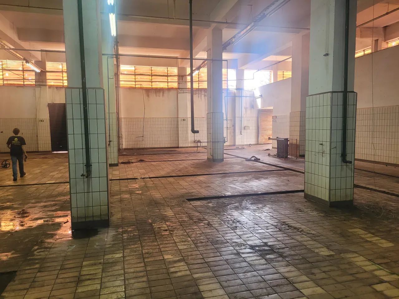 Galpão vertical locacao ou venda com 3500 metros quadrados a.c.- ourinhos - Foto 2