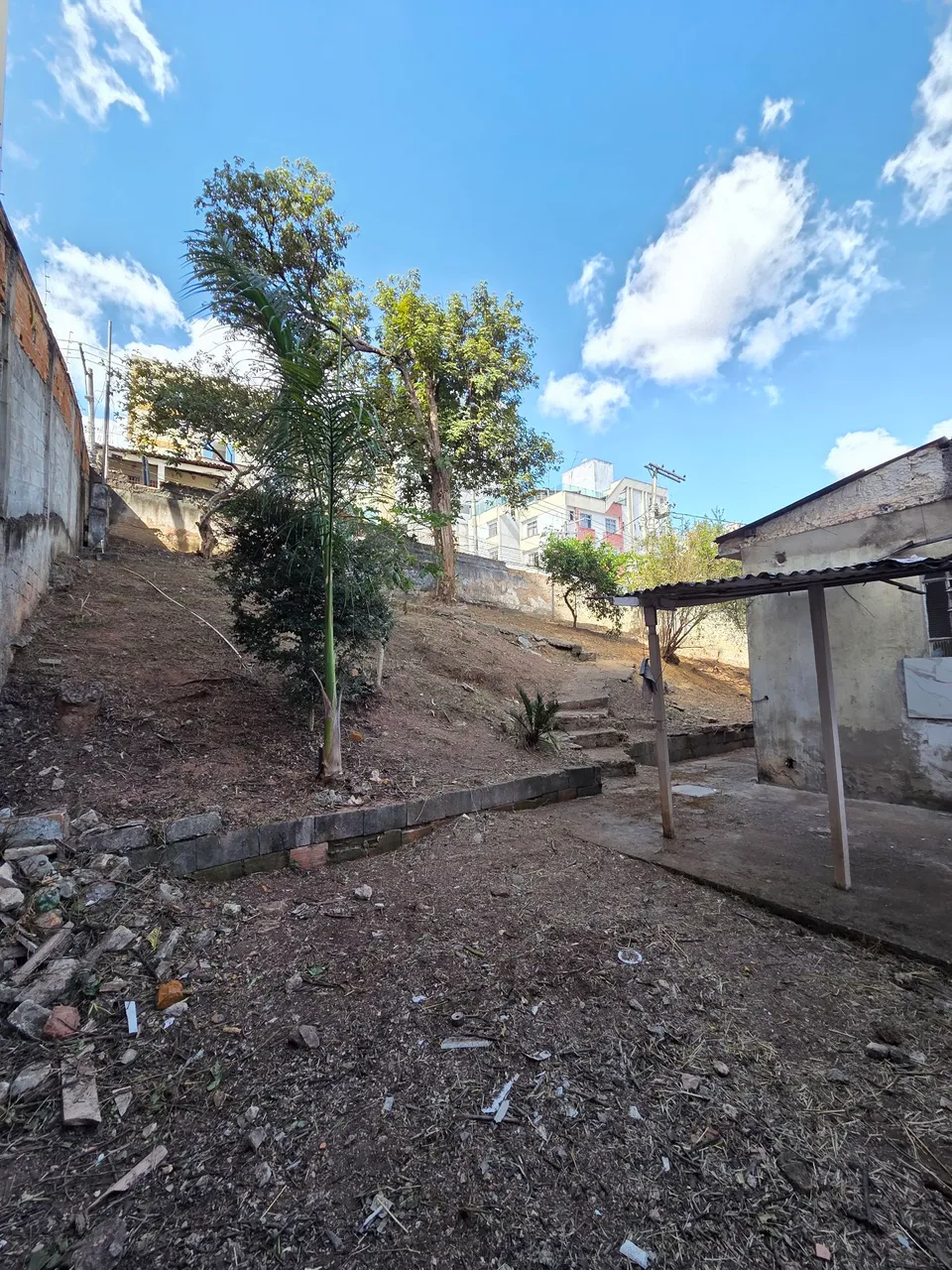 LOTE 400 M² SAGRADA FAMILIA