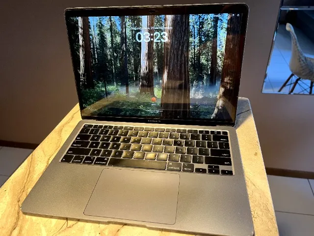 APPLE MACBOOK AIR 13.3 - PRATEADO - 2020 Configuração RARA