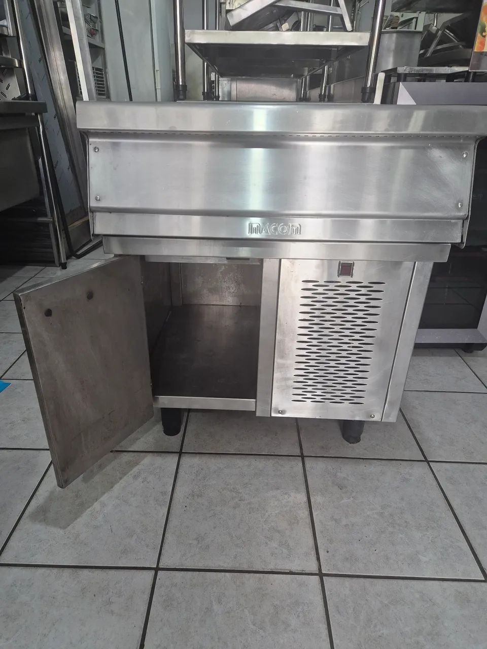 PISTA FRIA MACOM COM ARMÁRIO  - Foto 4