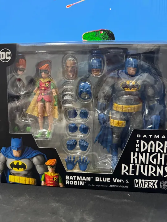Batman & Robin - The Dark Knight Returns - Mafex - Blue Ver.
