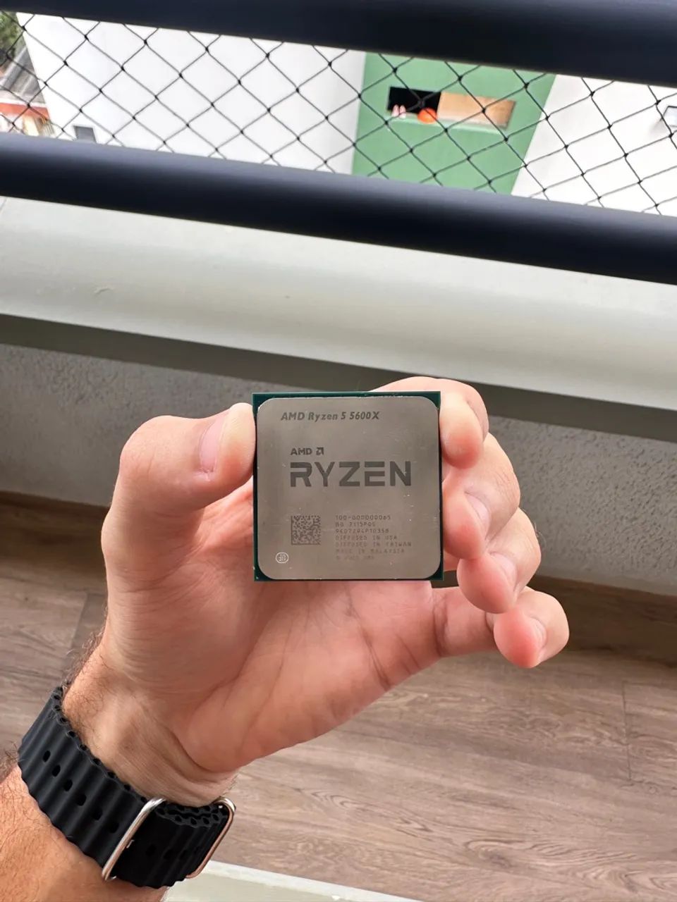AMD Ryzen 5600X + Cooler box