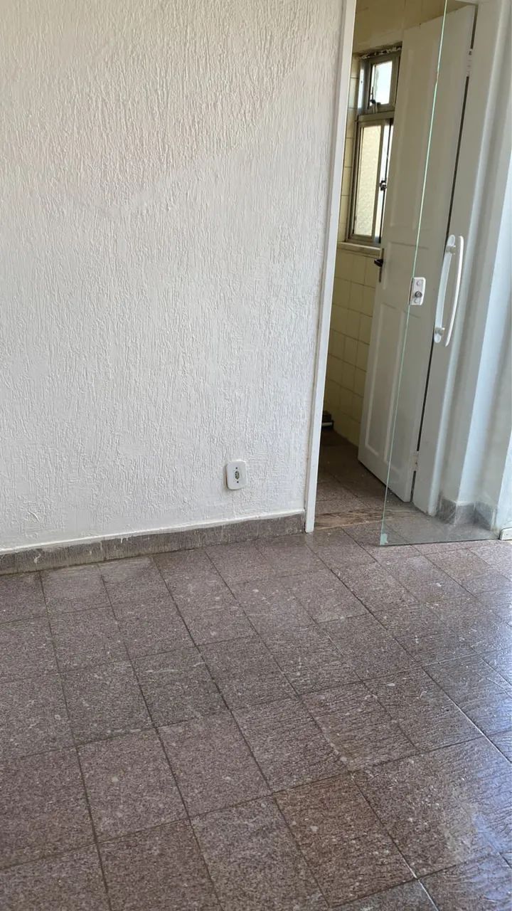 Kitnet com varanda - Foto 2