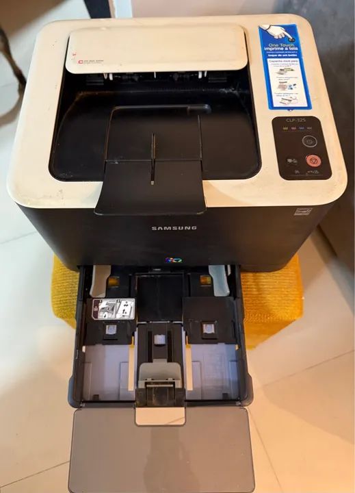 Impressora Laser Samsung CLP 325 - Foto 3