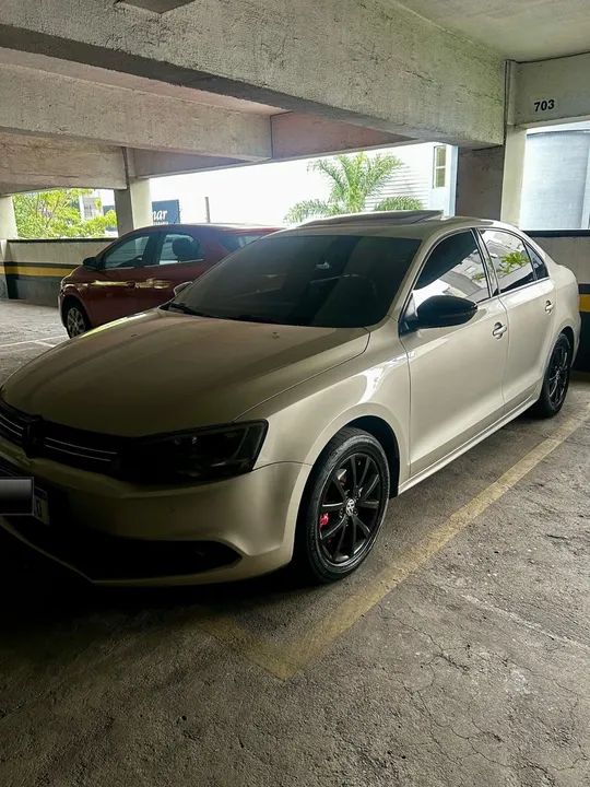 Jetta Confortline 2.0 T. Flex 8v 4p Trip. (Teto Solar) - Foto 4
