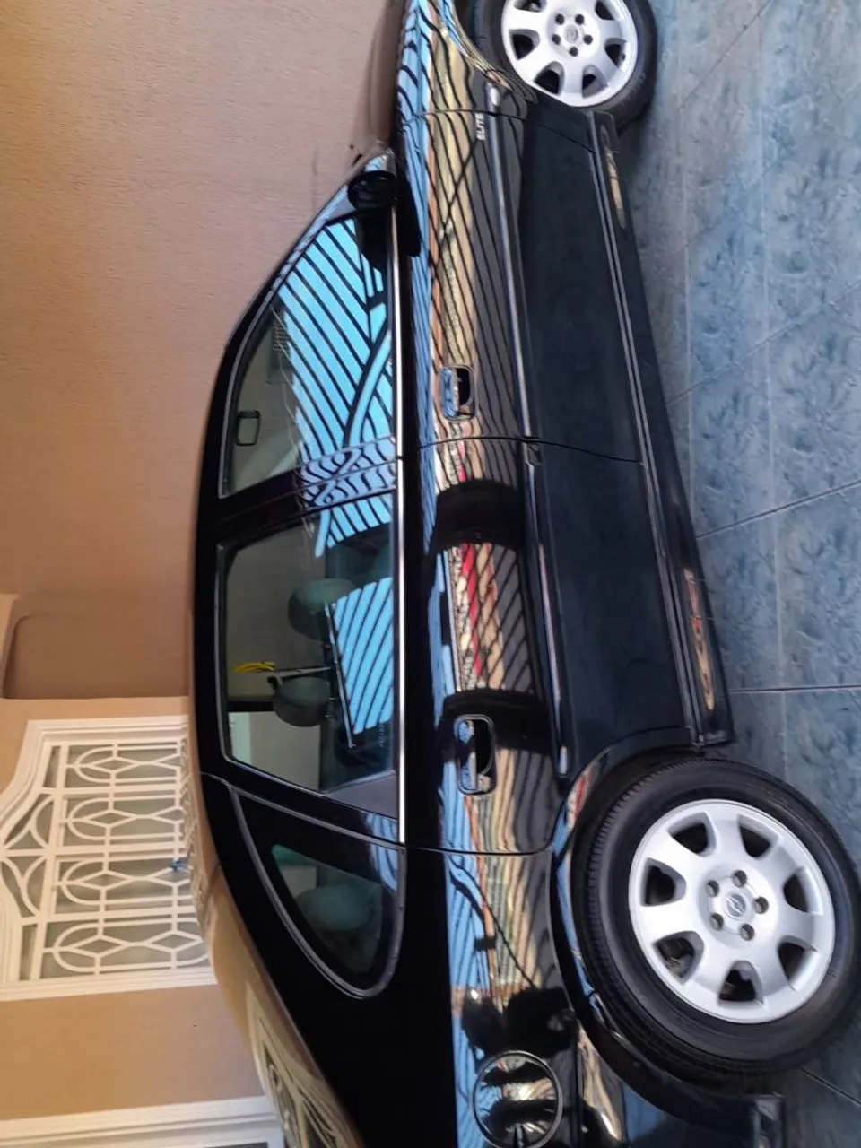 Vectra elite 2005.o mais completo. Muito novo todo original