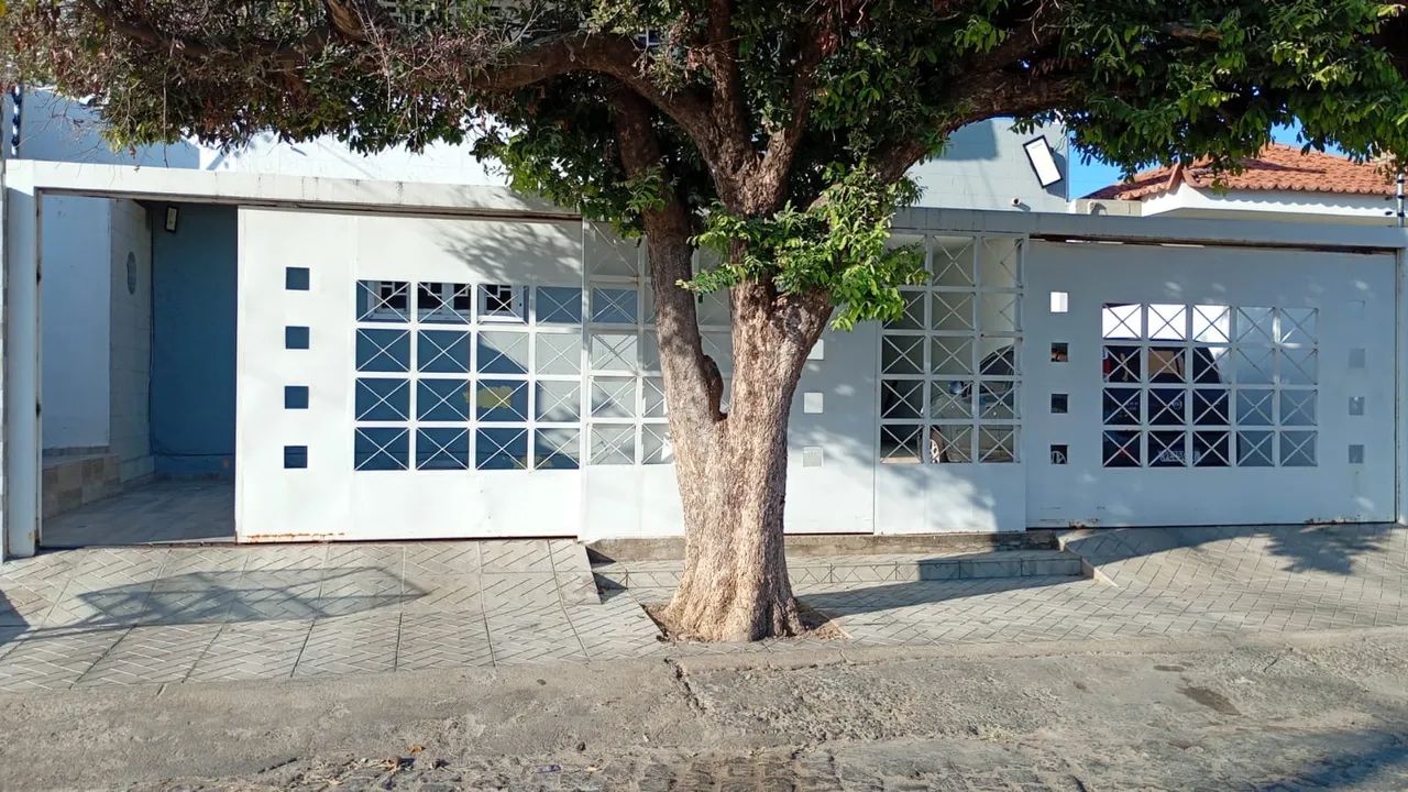 Portão grande garagem64307023224961120