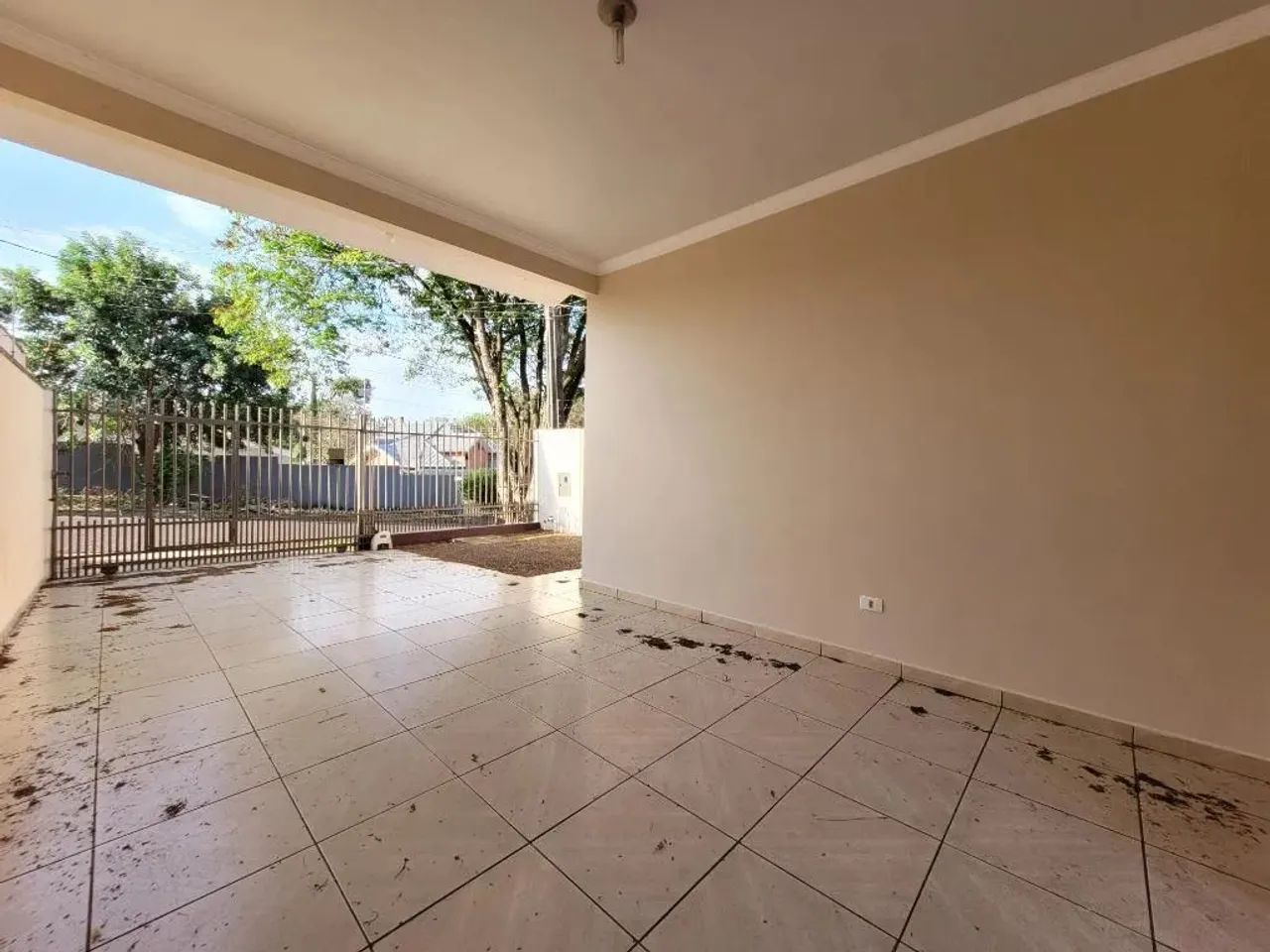Casa à venda em Maringá, Jardim Império do Sol, com 2 quartos, com 103.54 m² - Foto 3
