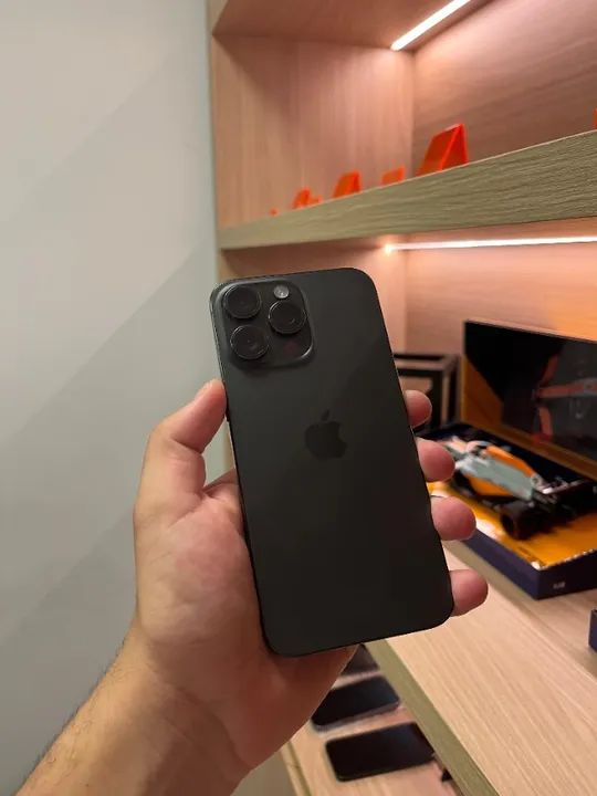 iPhone 15 Pro Max Preto | 256GB de memória | 6 Meses de garantia