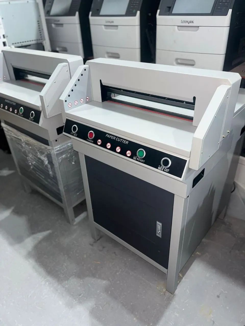 Guilhotina Elétrica Nova 45cm de boca