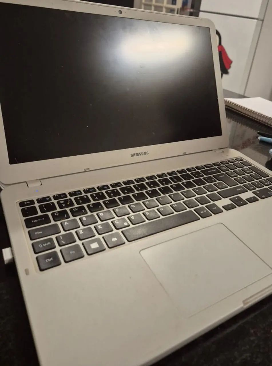 Notebook Samsung Intel Core i3, 4 GB RAM, 16 polegadas, 1 TB