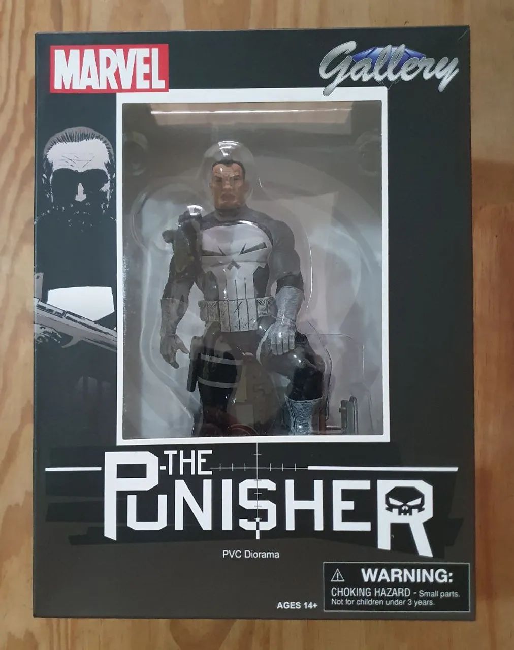 Estátua Justiceiro " Punisher " Marvel Gallery Diamond Select Toys 