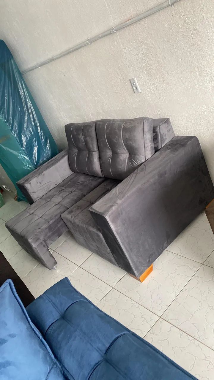 Sofá retrátil pronta entrega 